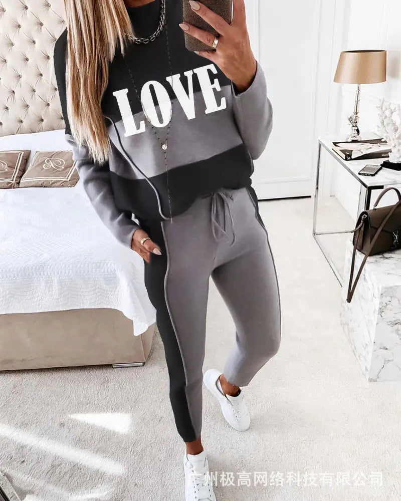 Conjunto Casual Feminino - Hoodie e Calças Manga Longa